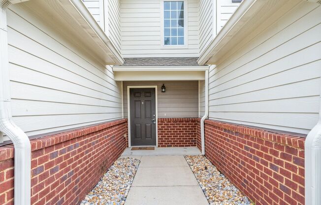 2 Bedroom Townhouse in Crestview!