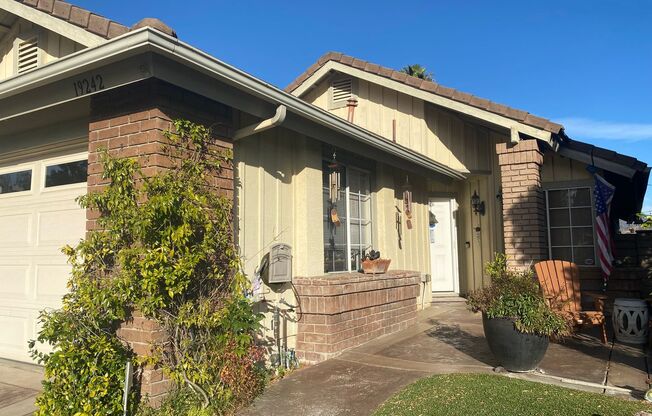 Single Story VIEW Home!