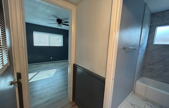 2 beds, 1 bath, $2,100