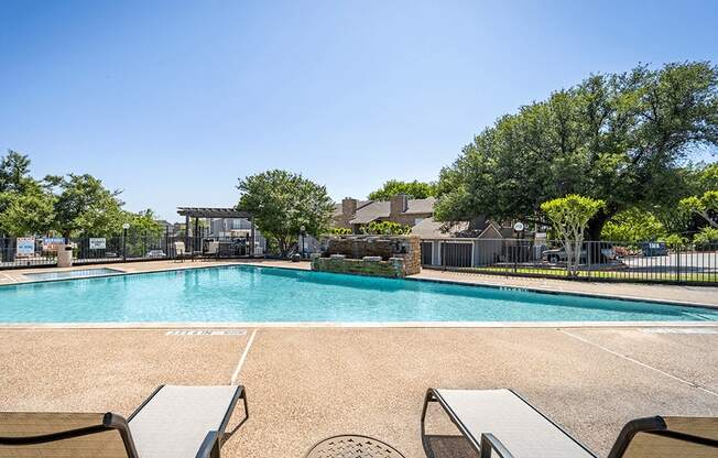 Summit on the Lake Apartment Swimming Pool