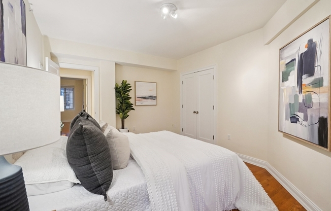 4 beds, 4 baths, 2,463 sqft, $12,000, Unit B811