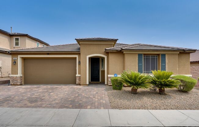 STUNNING 4 BEDROOM 3 BATH IN 89149