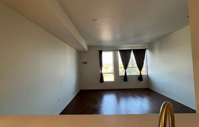 2 beds, 2 baths, $2,950