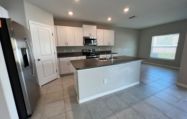 4456 Globe Thistle Dr