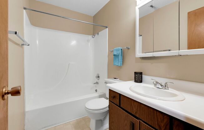 1 bed, 1 bath, 675 sqft, $849, Unit 4301-34