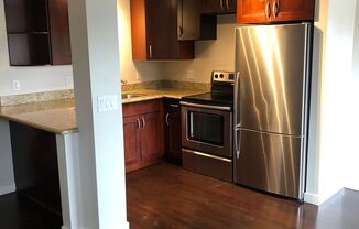2 beds, 1 bath, $2,025, Unit Unit #219