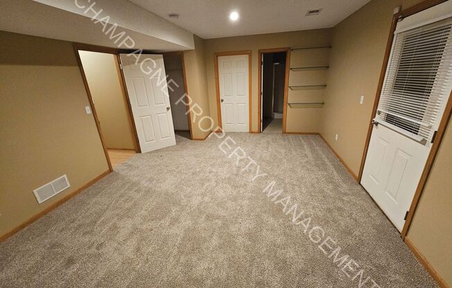 3 beds, 3 baths, 1,466 sqft, $1,675, Unit 6528