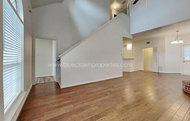 1409 POST OAK DR