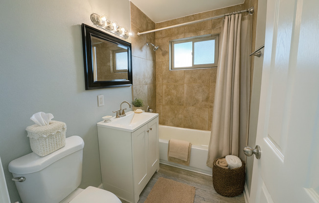 1 bed, 1 bath, 632 sqft, $1,350, Unit 10436-1