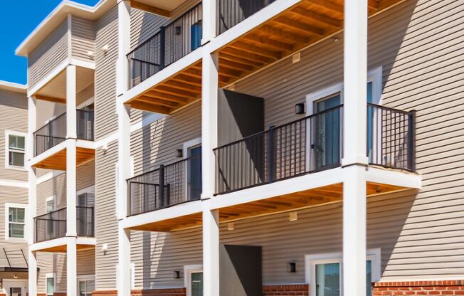 600 Station Square Apartments