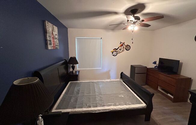 Furnished 2 bed/2 bath available NOW