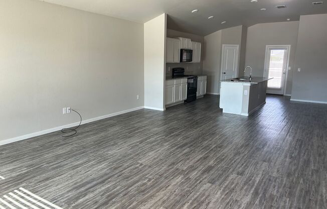 Cute 3 bedroom 2 bath Home!