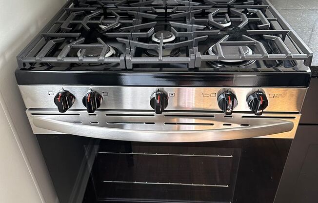 FREE APPLICATION!! Beautiful 4 bedroom house in great Dolton neighborhood w/ Huge Back Yard!