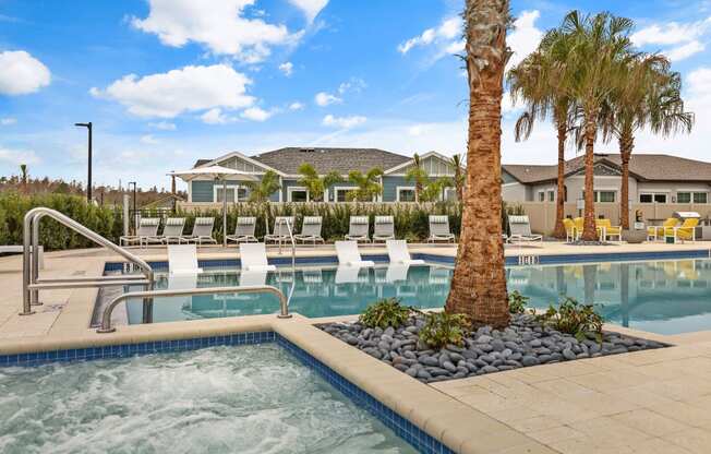 Resort Style Pool & Hot Tub at Avilla Cypress Creek, Sun City Center, FL 33573