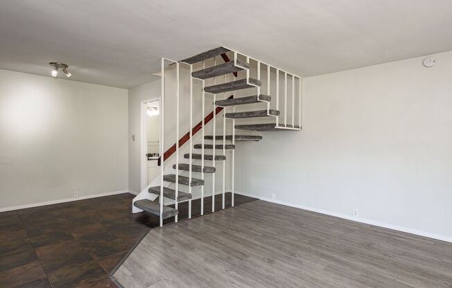 Amazing, Quiet University City Condo For Rent