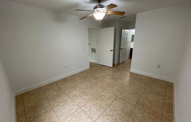 1 bed, 1 bath, $1,600, Unit # 3101