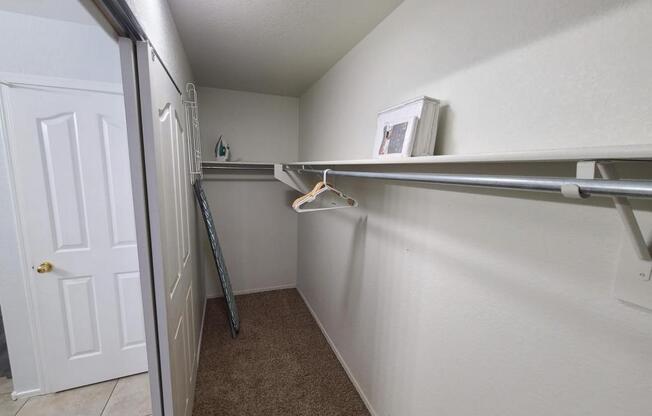 3 beds, 2 baths, 1,723 sqft, $10,500