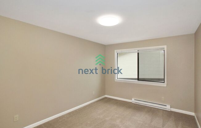 2 beds, 2.5 baths, $1,999, Unit UNIT G39