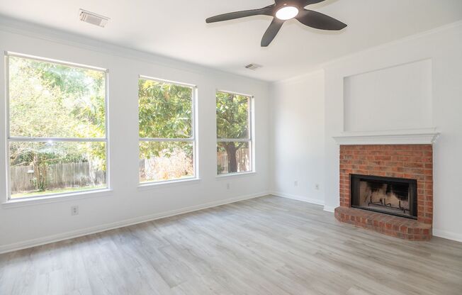 Remodeled Four Bedroom in Scofield Farms