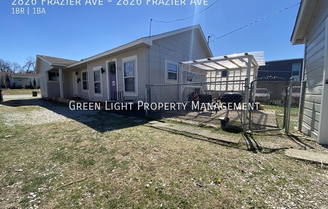 2826 FRAZIER AVE