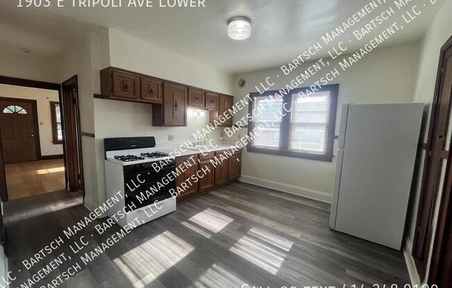 1903 E TRIPOLI AVE