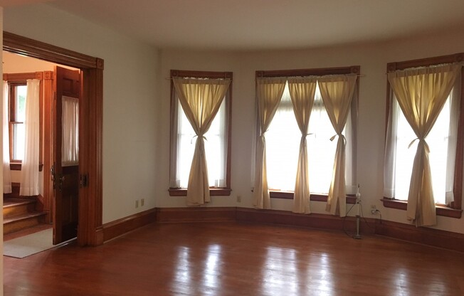 Northwest Area 4 Bedroom 2 Bath Bungalow