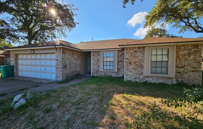 Charming 3-Bedroom Home in Aransas Pass!