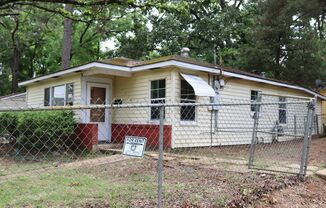 1657 Midway Shreveport, La 3 Bedroom 1.5 bathroom Home