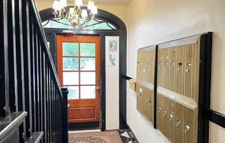 1 bed, 1 bath, 750 sqft, $1,595, Unit 873-8