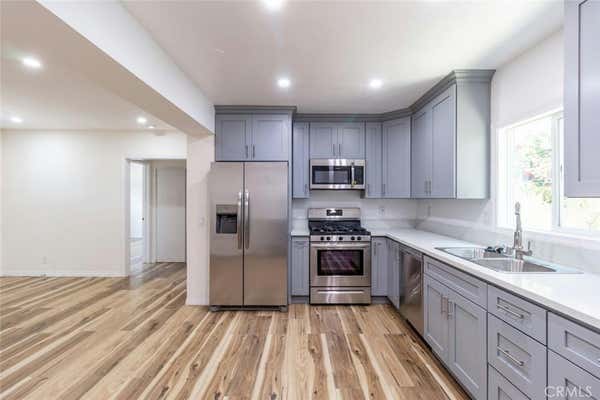 2 beds, 1 bath, 1,000 sqft, $3,300, Unit 1/2