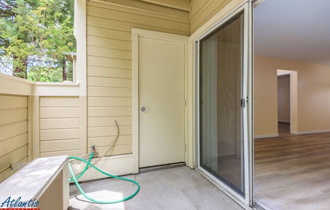 Berryessa Condo | A/C | Private Outdoor Space