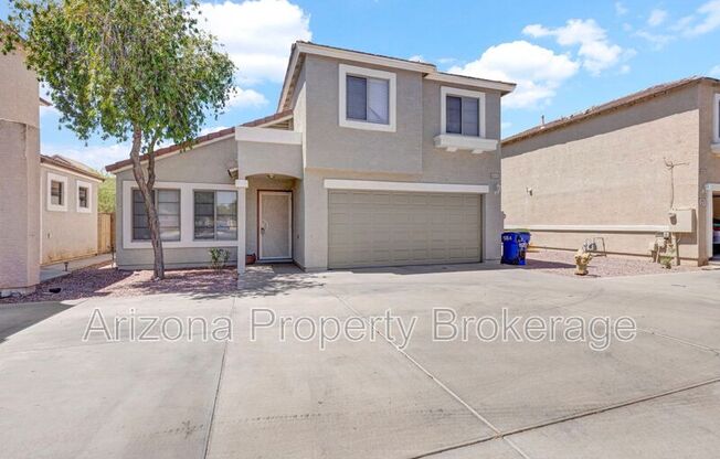 1525 E BETSY
