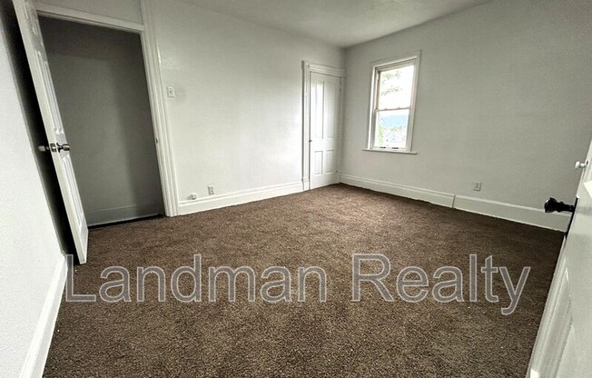 617 9 ST