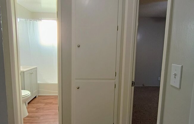 223 E ADA AVE