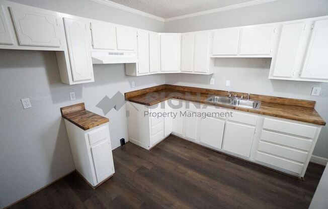 303 S PARK RD SW