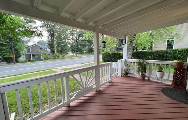 Delightful 1 Level 4 Bedroom Home On Extensive Corner Lot In Beautiful Churchill