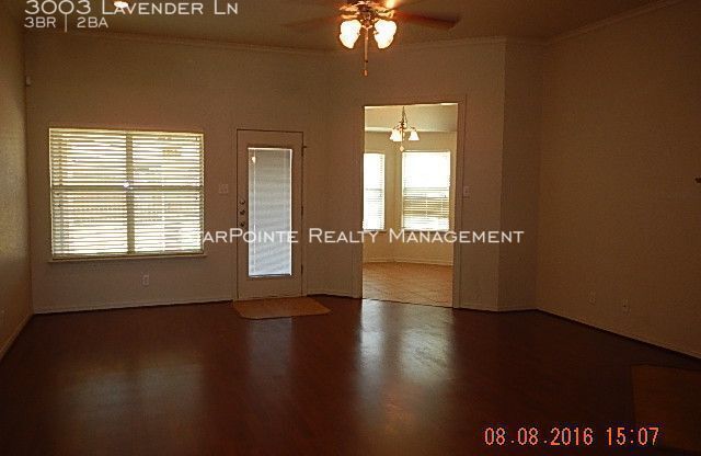 3 beds, 2 baths, 1,821 sqft, $1,525