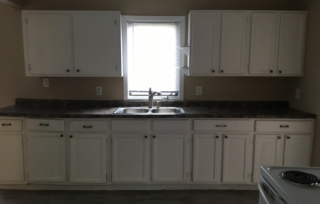 Beautiful 3 Bedroom 1 bath house in St. Paul