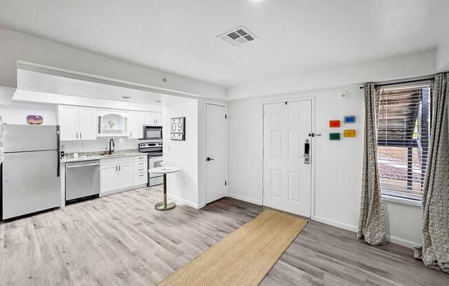 Studio, 1 bath, 500 sqft, $1,095, Unit BLDG 1004 - APT 104