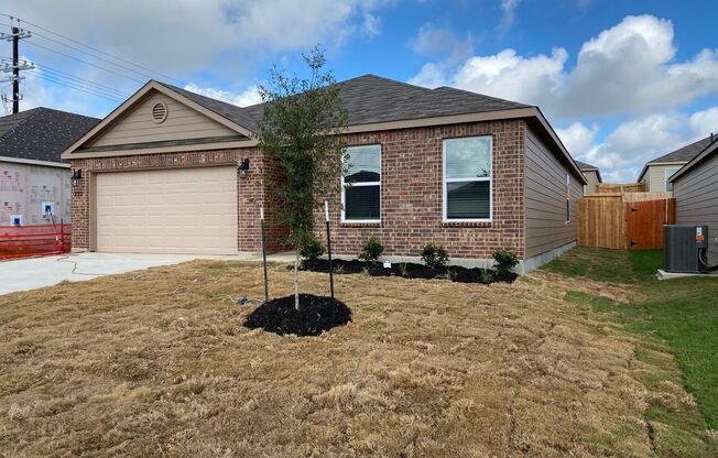Modern Single Family Home in New Braunfels