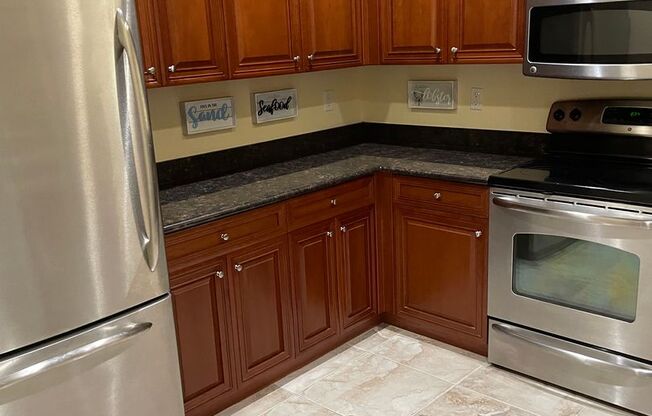 Furnished 3 Bedroom 2 Bath with Garage Punta Gorda Condo