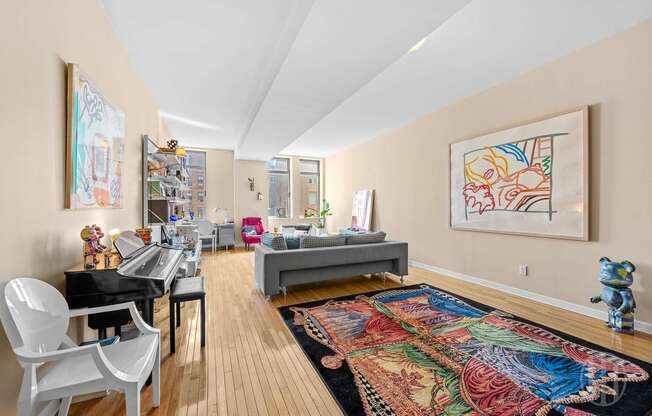 Studio, 1 bath, 990 sqft, $8,000, Unit 8K