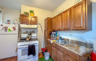 Studio, 1 bath, 444 sqft, $1,350, Unit 1L