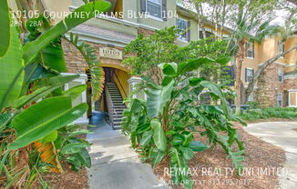 10105 COURTNEY PALMS BLVD