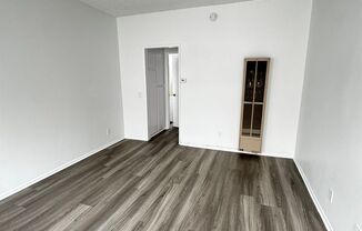 2227 W. Avenue 33