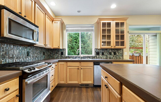 13955 TRAVELER RD