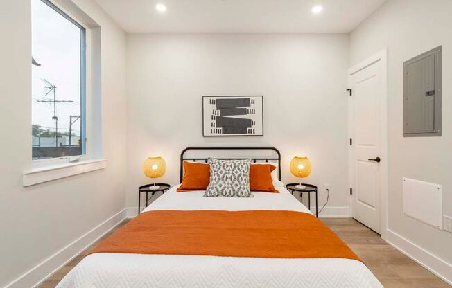 Studio, 1 bath, 420 sqft, $1,155, Unit 213
