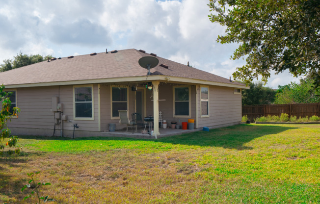 3 beds, 2 baths, $1,850