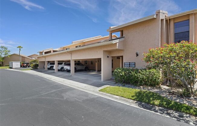 2 Bed 2 Bath Unfurnished Condo - Sarasota