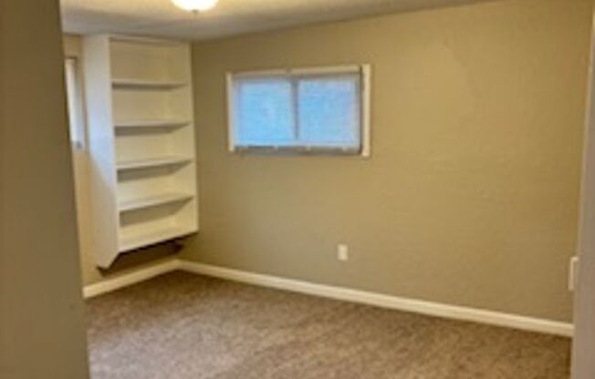 4 beds, 1 bath, $1,395